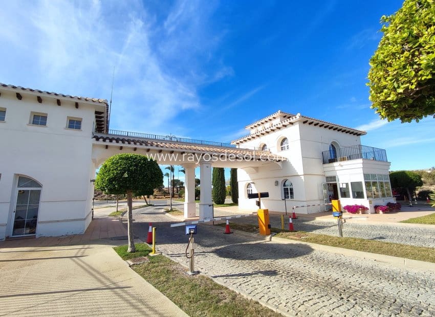 Apartamento de 2 habitaciones en Hacienda Riquelme en venta con piscina - 169.995 € (Ref: 9812471)