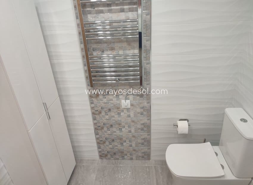 2 Zimmer Apartment zu verkaufen in Sucina mit Pool - 185.000 € (Ref: 9812476)