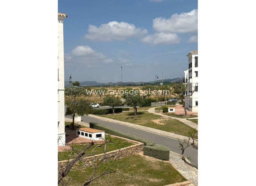 2 Zimmer Apartment zu verkaufen in Sucina mit Pool - 185.000 € (Ref: 9812476)