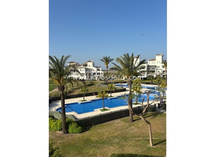 2 Zimmer Apartment zu verkaufen in Sucina mit Pool - 185.000 € (Ref: 9812476)