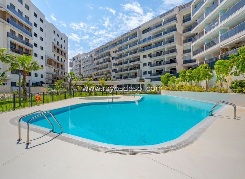 3 camera da letto Appartamento in vendita in Dehesa de Campoamor con piscina - 349.000 € (Rif: 9815063)