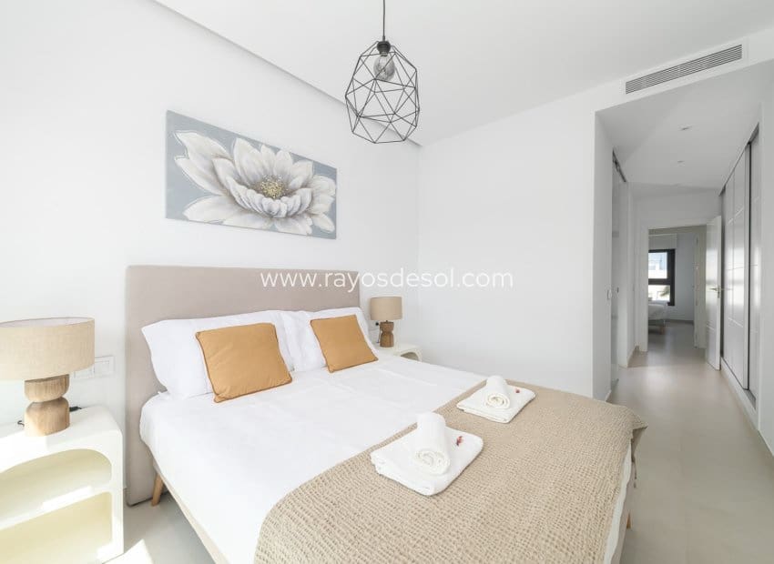 2 chambre Appartement à vendre à Pilar de la Horadada avec piscine - 275 000 € (Ref: 9816001)