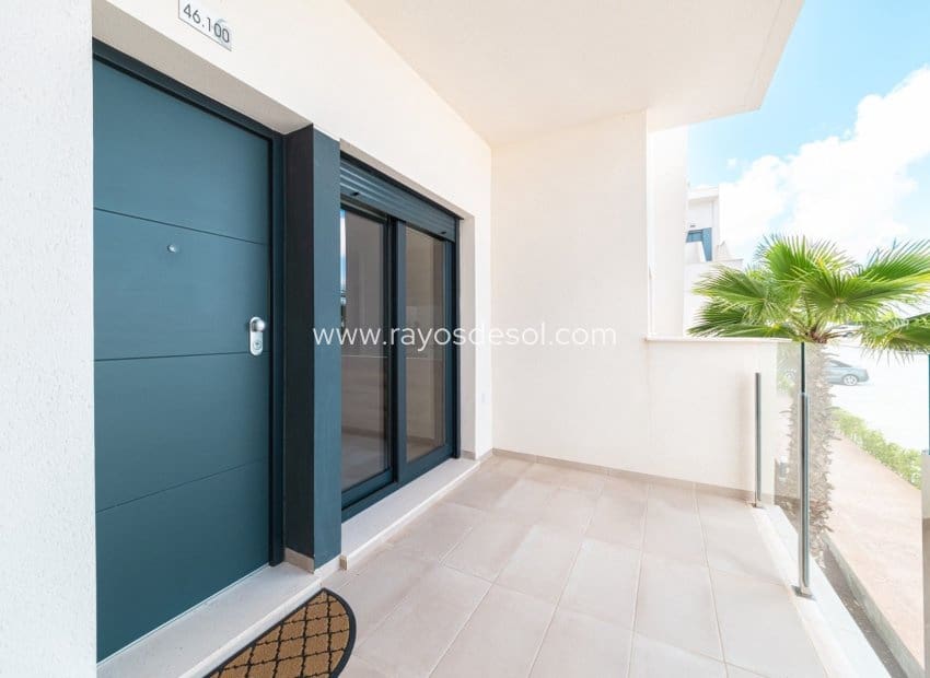 2 chambre Appartement à vendre à Pilar de la Horadada avec piscine - 275 000 € (Ref: 9816001)