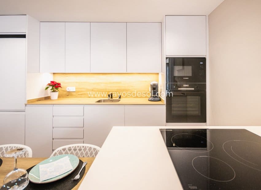 3 sypialnia Penthouse na sprzedaż w San Pedro del Pinatar z basenem - 339 000 € (Ref: 9816002)