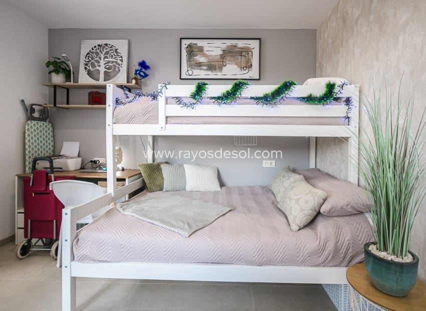 3 sypialnia Penthouse na sprzedaż w San Pedro del Pinatar z basenem - 339 000 € (Ref: 9816002)