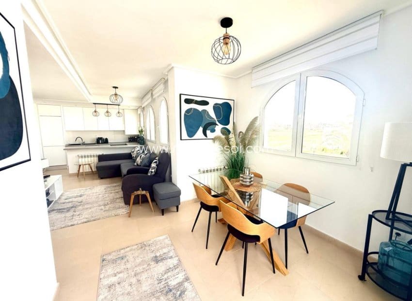 2 makuuhuone Huoneisto myytävänä paikassa Murcia kaupunki mukana uima-altaan - 222 500 € (Ref: 9816004)