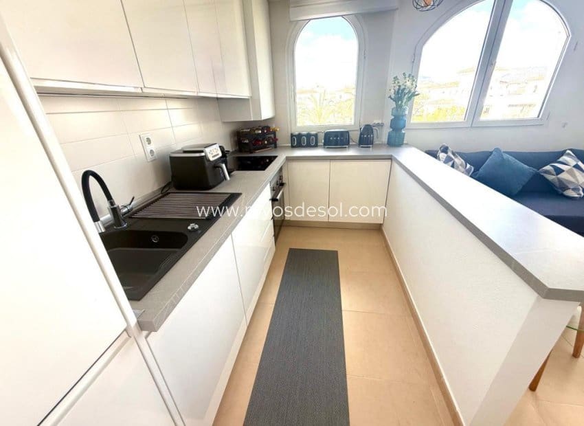 2 makuuhuone Huoneisto myytävänä paikassa Murcia kaupunki mukana uima-altaan - 222 500 € (Ref: 9816004)