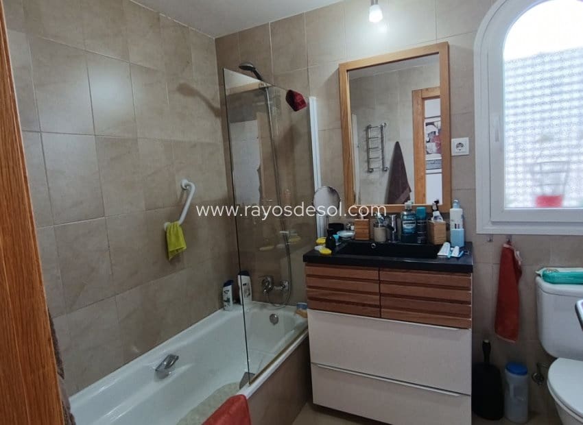 2 bedroom Penthouse for sale in Hacienda Riquelme with pool - € 165,000 (Ref: 9825830)