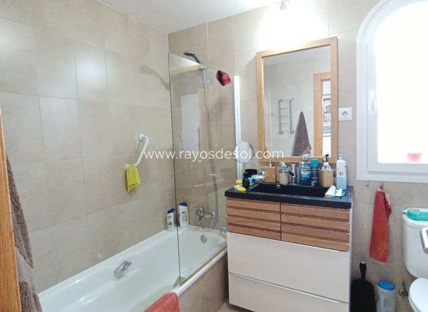 2 bedroom Penthouse for sale in Hacienda Riquelme with pool - € 165,000 (Ref: 9825830)