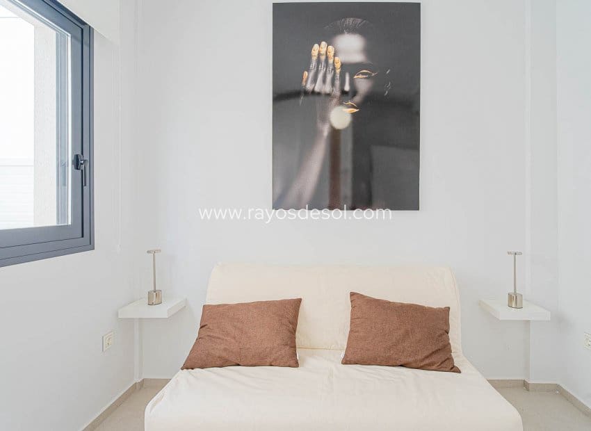 4 sypialnia Willa na sprzedaż w Punta Prima z basenem - 650 000 € (Ref: 9835076)