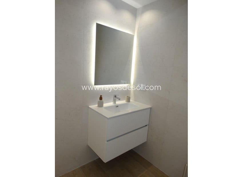 2 bedroom Apartment for sale in Pilar de la Horadada with pool - € 265,000 (Ref: 9835078)