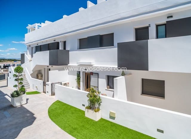 3 soverom Leilighet til salgs i Los Balcones - Los Altos, Torrevieja med svømmebasseng - € 339 000 (Ref: 9841331)