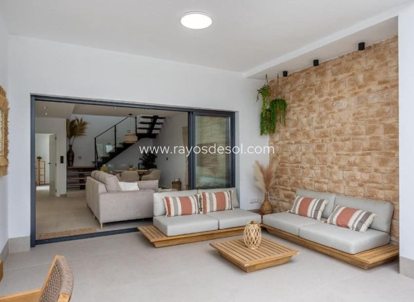 3 soverom Villa til salgs i Dolores med svømmebasseng - € 429 000 (Ref: 9844043)
