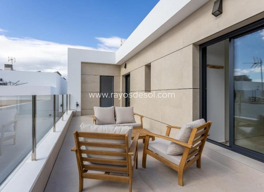 3 soverom Villa til salgs i Dolores med svømmebasseng - € 429 000 (Ref: 9844043)