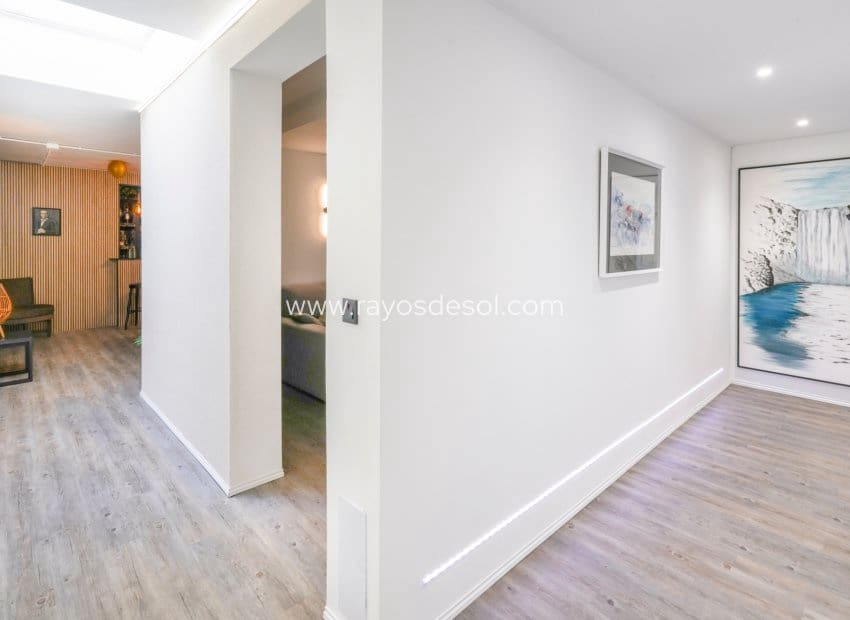 4 sypialnia Willa na sprzedaż w Benijofar z basenem - 690 000 € (Ref: 9852179)