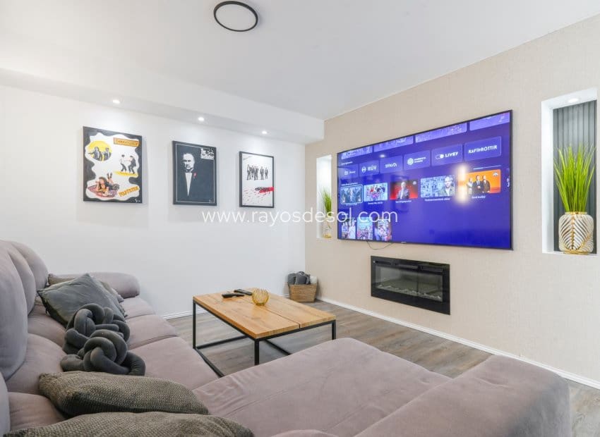 4 sypialnia Willa na sprzedaż w Benijofar z basenem - 690 000 € (Ref: 9852179)