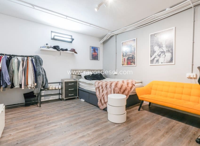4 sypialnia Willa na sprzedaż w Benijofar z basenem - 690 000 € (Ref: 9852179)