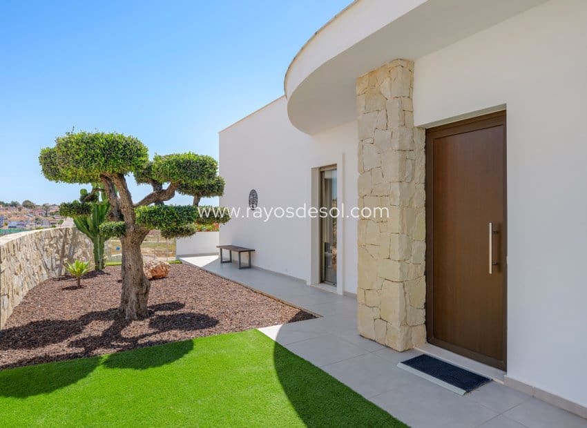 3 soveværelse Villa til salg i La Marina med swimmingpool - € 595.000 (Ref: 9852180)