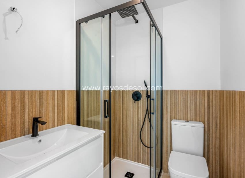 2 bedroom Apartment for sale in San Miguel de Salinas with pool - € 229,000 (Ref: 9852181)