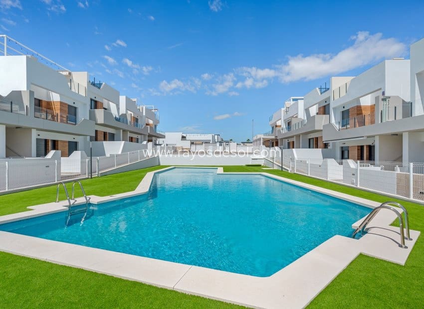 2 bedroom Apartment for sale in San Miguel de Salinas with pool - € 229,000 (Ref: 9852181)