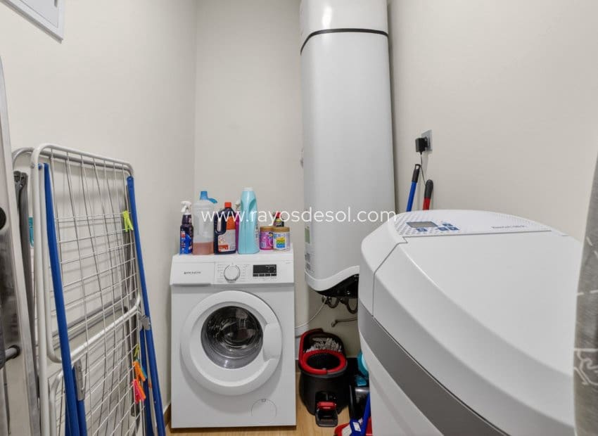 3 Zimmer Villa zu verkaufen in Alicante / Alacant Stadt mit Pool - 469.000 € (Ref: 9865472)