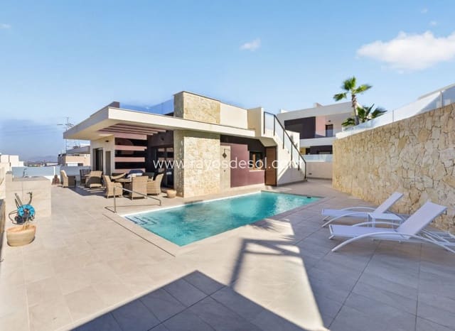 3 Zimmer Villa zu verkaufen in Alicante / Alacant Stadt mit Pool - 469.000 € (Ref: 9865472)