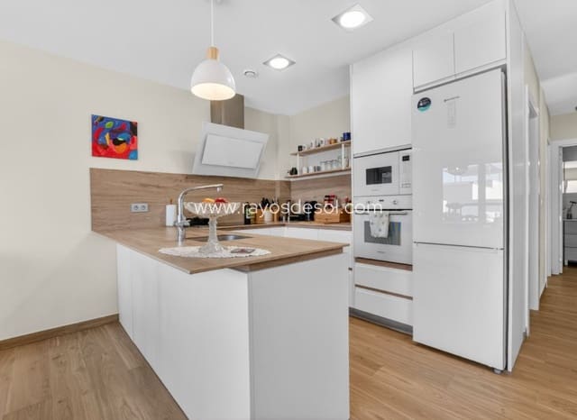 3 Zimmer Villa zu verkaufen in Alicante / Alacant Stadt mit Pool - 469.000 € (Ref: 9865472)