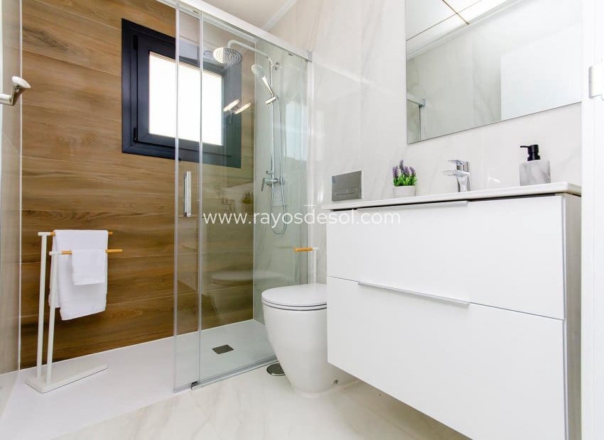 3 sypialnia Willa na sprzedaż w Vistabella z basenem - 395 000 € (Ref: 9869684)