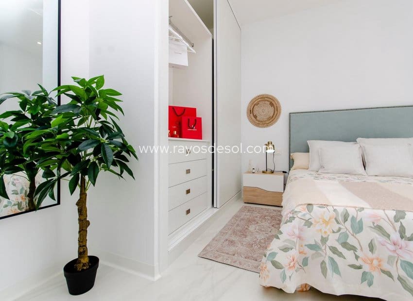 3 chambre Villa/Maison à vendre à Vistabella avec piscine - 395 000 € (Ref: 9869684)