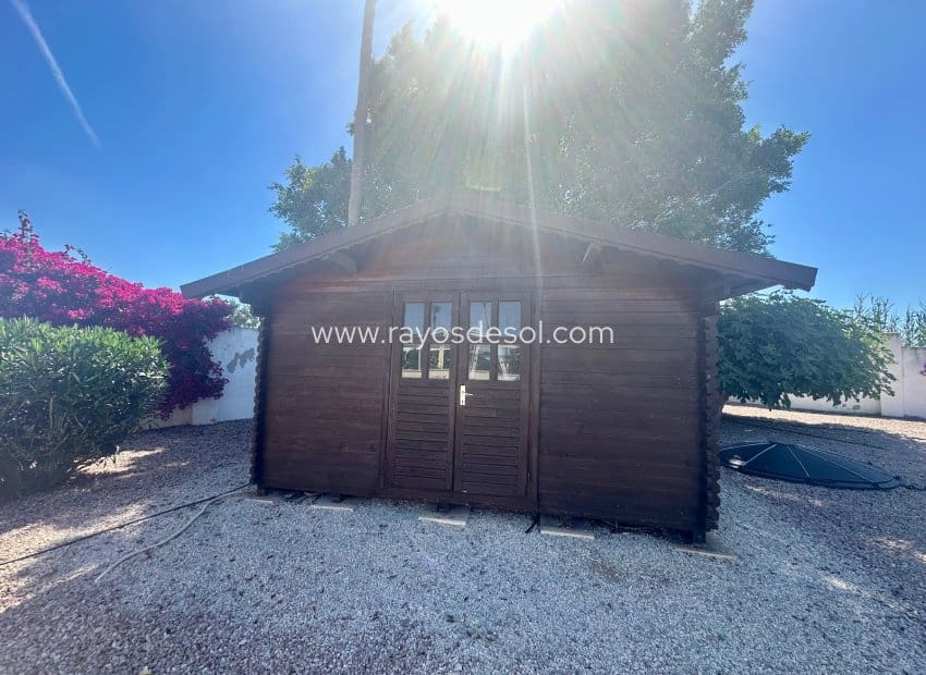 3 makuuhuone Maalaistalo myytävänä paikassa Catral mukana uima-altaan - 435 000 € (Ref: 9869685)