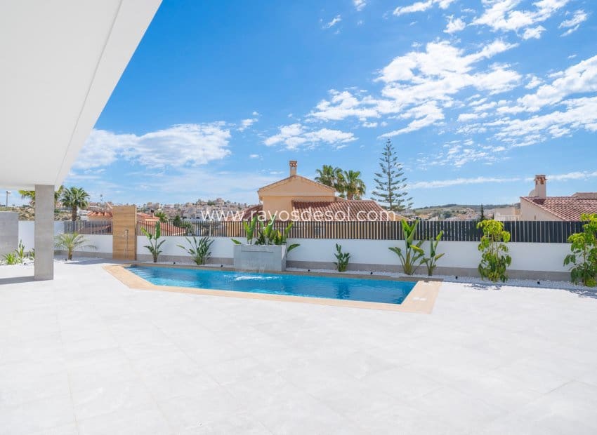 4 soverom Villa til salgs i La Marquesa med svømmebasseng - € 1 150 000 (Ref: 9872754)