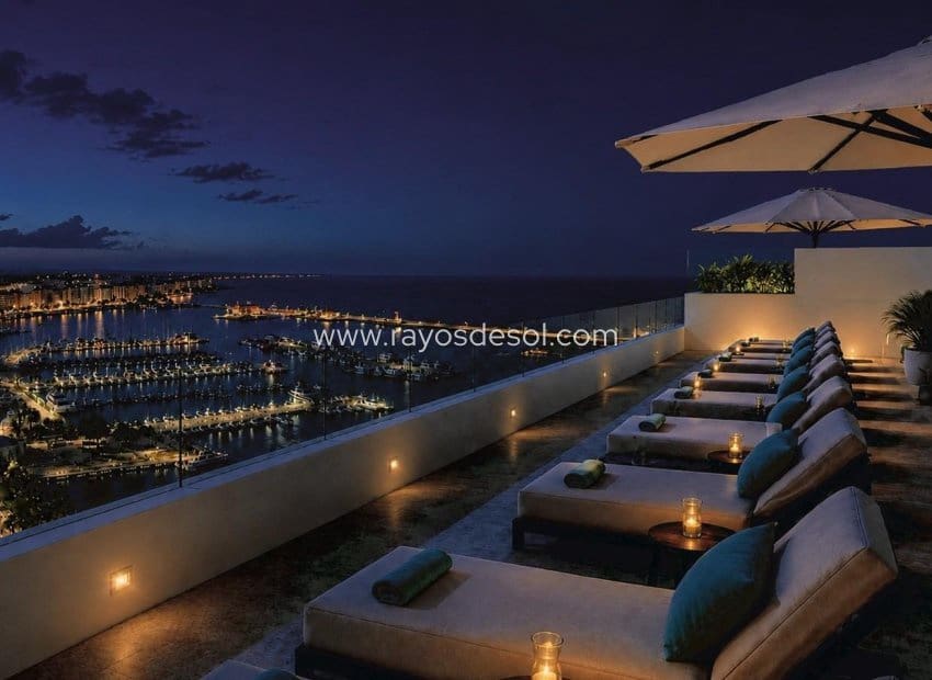 2 soverom Leilighet til salgs i Torrevieja med svømmebasseng - € 282 000 (Ref: 9872755)