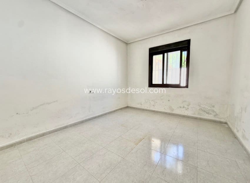 3 camera da letto Villa in vendita in Ciudad Quesada con piscina - 235.000 € (Rif: 9873775)