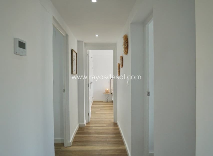 6 Zimmer Villa zu verkaufen in Moraira mit Pool - 859.000 € (Ref: 9877169)