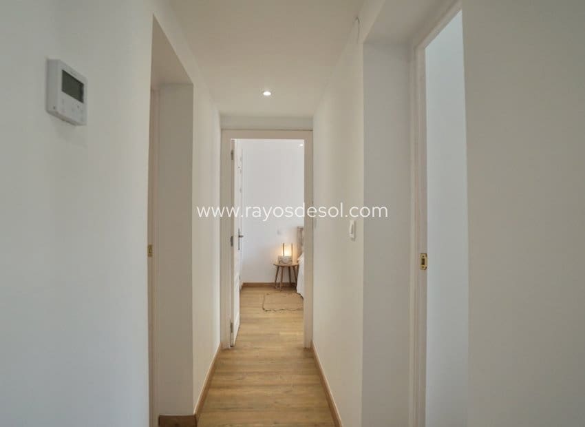 6 Zimmer Villa zu verkaufen in Moraira mit Pool - 859.000 € (Ref: 9877169)