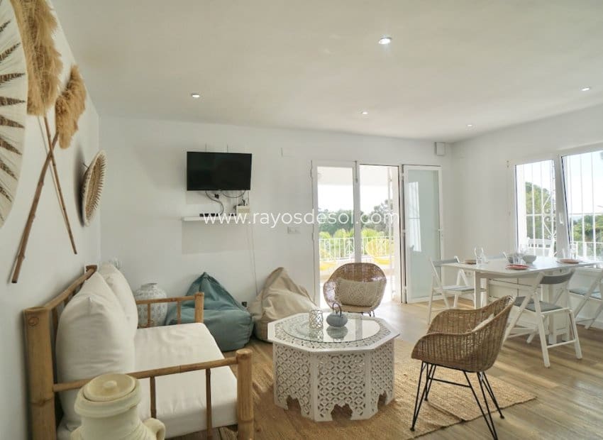 6 Zimmer Villa zu verkaufen in Moraira mit Pool - 859.000 € (Ref: 9877169)