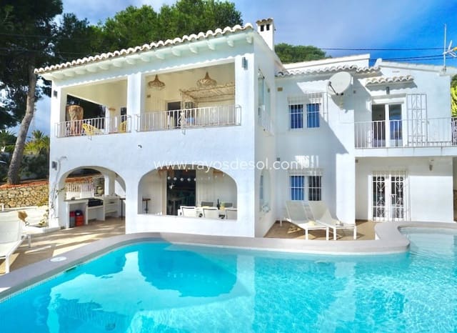 6 makuuhuone Huvila myytävänä paikassa Moraira, Teulada-Moraira mukana uima-altaan - 859 000 € (Ref: 9877169)