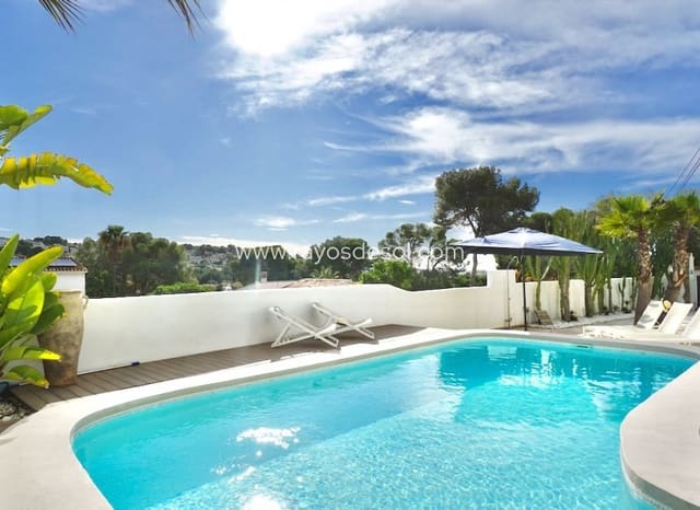 6 makuuhuone Huvila myytävänä paikassa Moraira, Teulada-Moraira mukana uima-altaan - 859 000 € (Ref: 9877169)