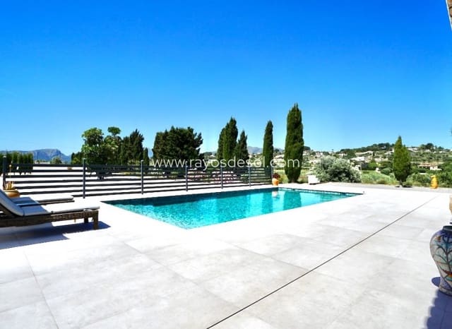3 soveværelse Finca/Landehus til salg i Benissa med swimmingpool - € 1.335.000 (Ref: 9877171)