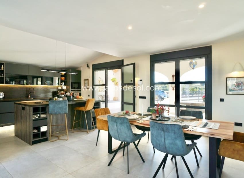 3 soverom Finca/Herregård til salgs i Benissa med svømmebasseng - € 1 335 000 (Ref: 9877171)