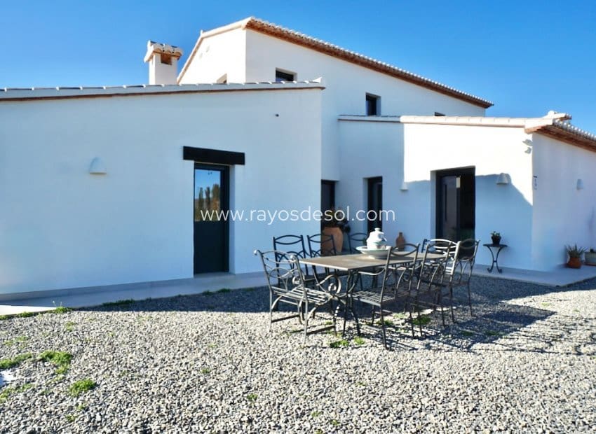 3 soverom Finca/Herregård til salgs i Benissa med svømmebasseng - € 1 335 000 (Ref: 9877171)