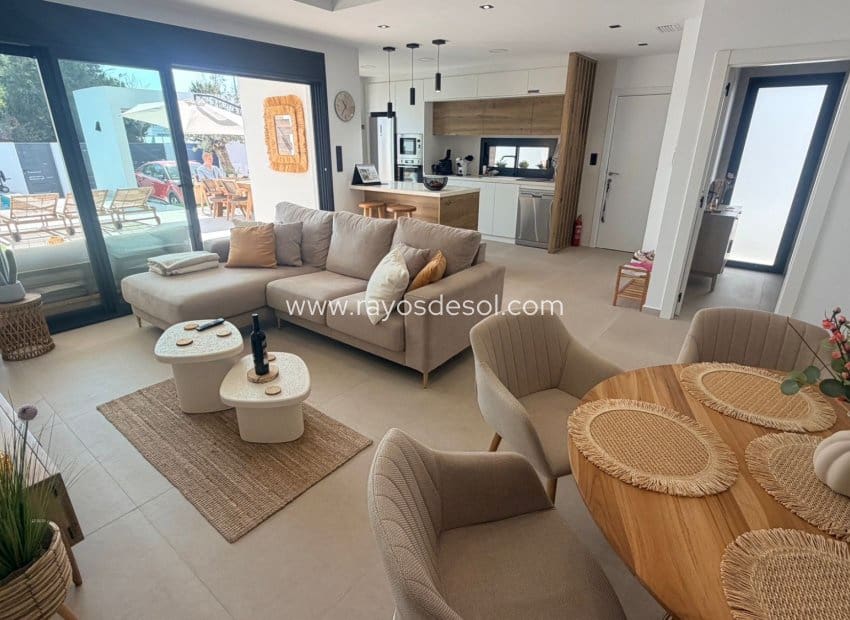 3 soverom Villa til salgs i Dolores med svømmebasseng - € 419 000 (Ref: 9879209)
