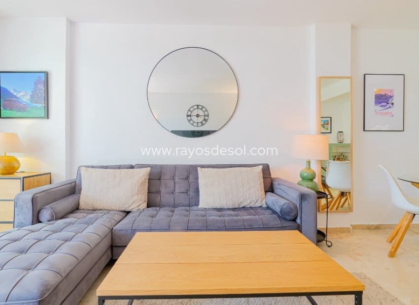 2 chambre Appartement à vendre à Punta Prima avec piscine - 260 000 € (Ref: 9879571)