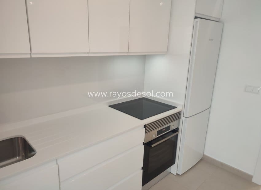2 sovrum Lägenhet till salu i Sucina - 173 995 € (Ref: 9888438)