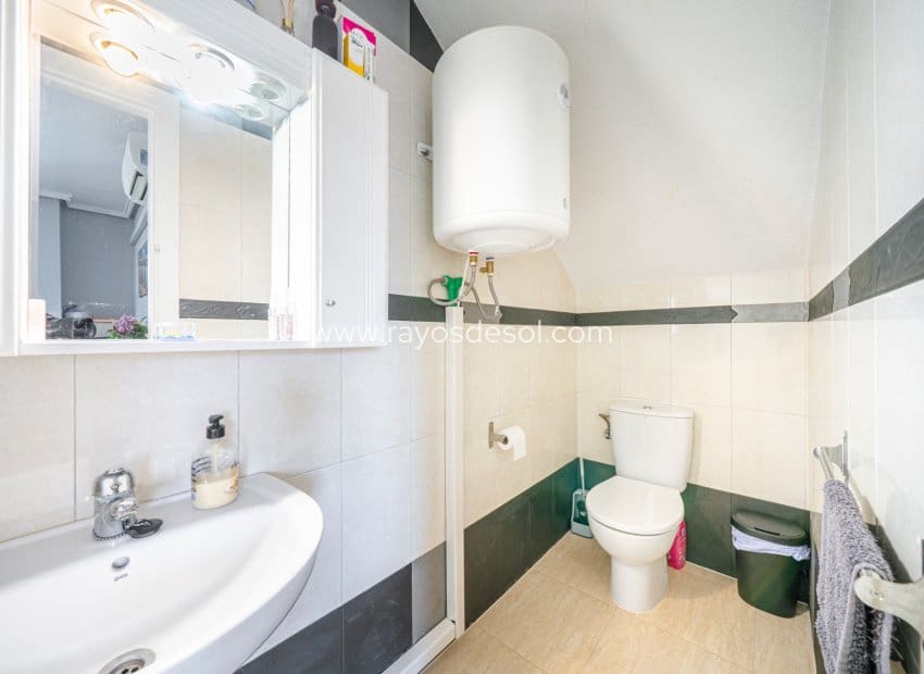 3 sypialnia Willa na sprzedaż w Rojales z basenem - 289 000 € (Ref: 9905121)