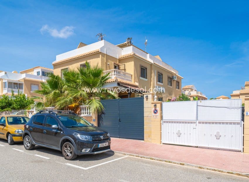 3 sypialnia Willa na sprzedaż w Rojales z basenem - 289 000 € (Ref: 9905121)