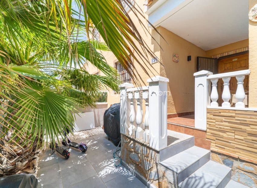 3 sypialnia Willa na sprzedaż w Rojales z basenem - 289 000 € (Ref: 9905121)