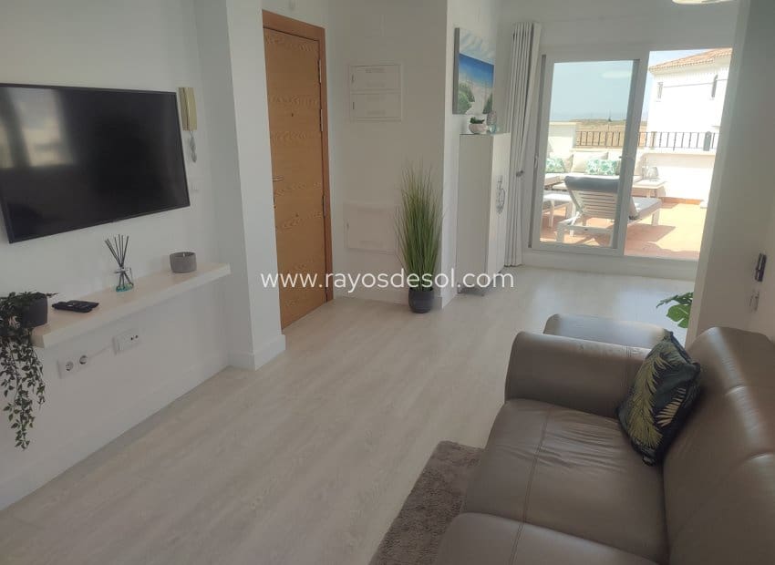 2 soveværelse Penthouse til salg i Sucina med swimmingpool - € 215.000 (Ref: 9914688)