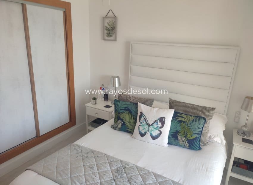 2 soveværelse Penthouse til salg i Sucina med swimmingpool - € 215.000 (Ref: 9914688)