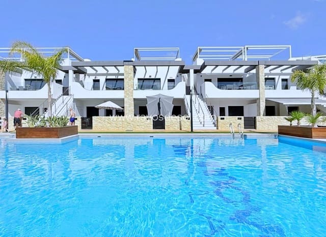 2 bedroom Penthouse for sale in Punta Prima, Orihuela - € 379,000 (Ref: 9914689)